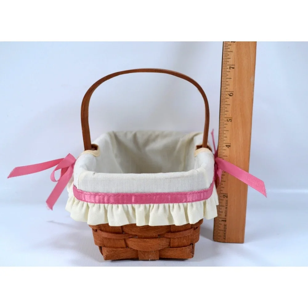 Longaberger‎ Vintage 1989 Basket With Attached Handle Liner Pink Ribbon